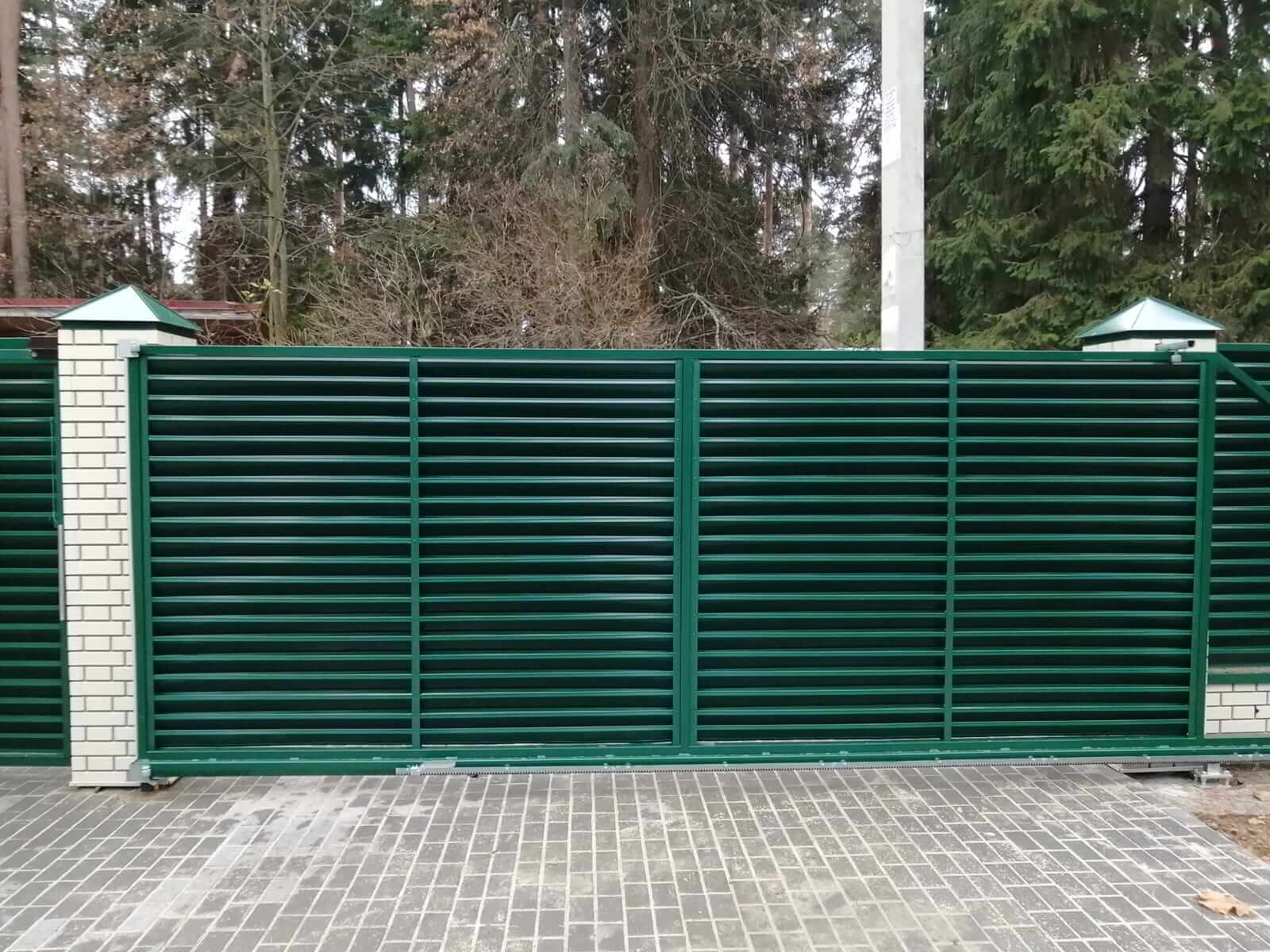 Забор-жалюзи с ламелями ЭКО-Z Зеленый Мох фото3 в Полевском