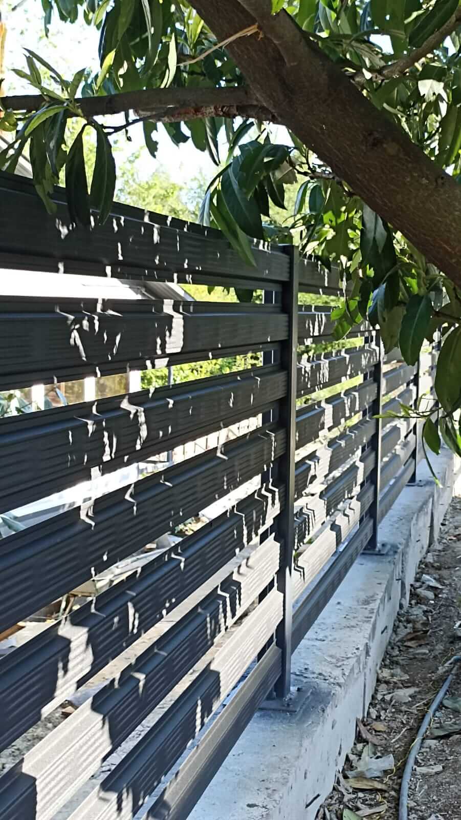 Забор из штакетника 90м RAL7024/7024 Серый Графит фото2 в Полевском