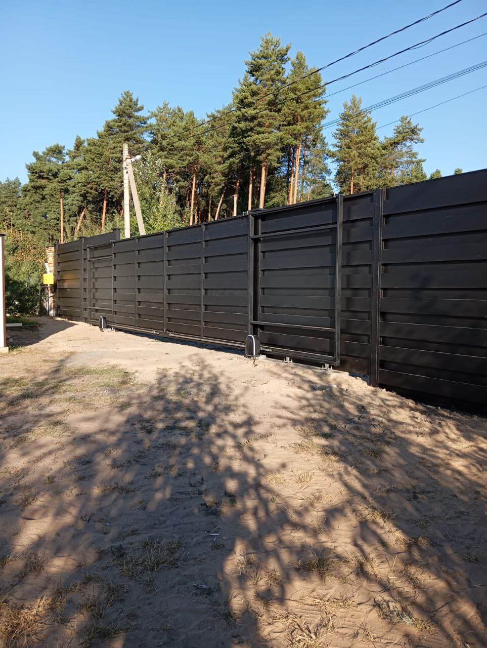 Забор-ранчо из металлопланкена 37м RAL9005 Черный МАТТЕ фото 2 в Полевском